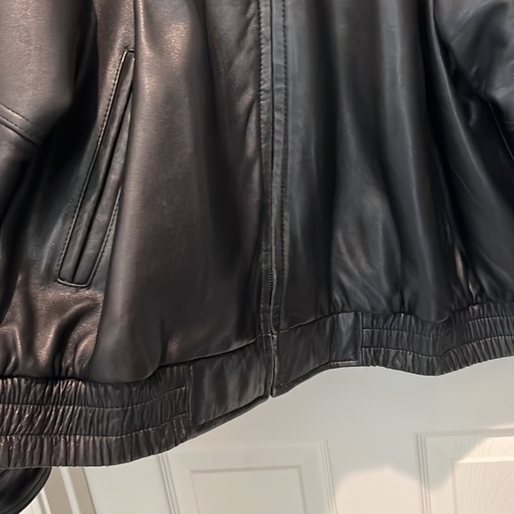 Wilson’s Leather black men’s jacket coat - Picture 7 of 8